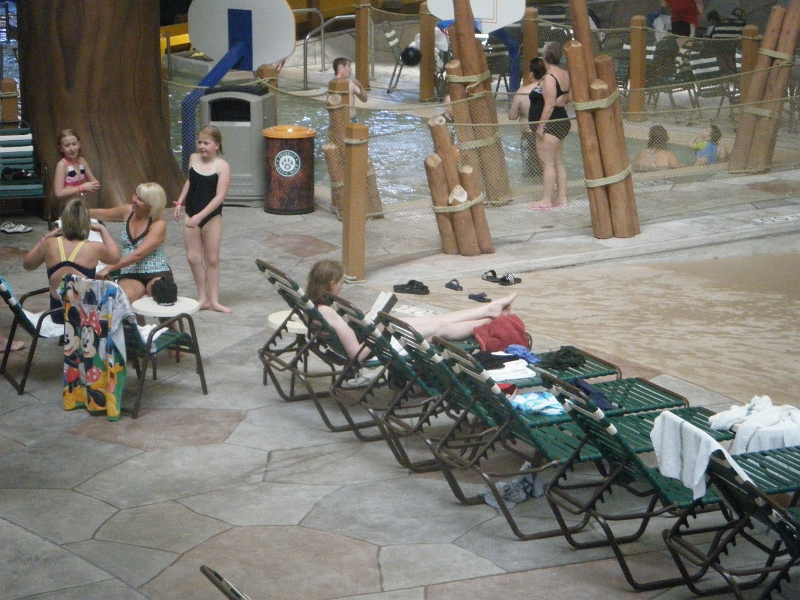 chrisniaraga 200.jpg